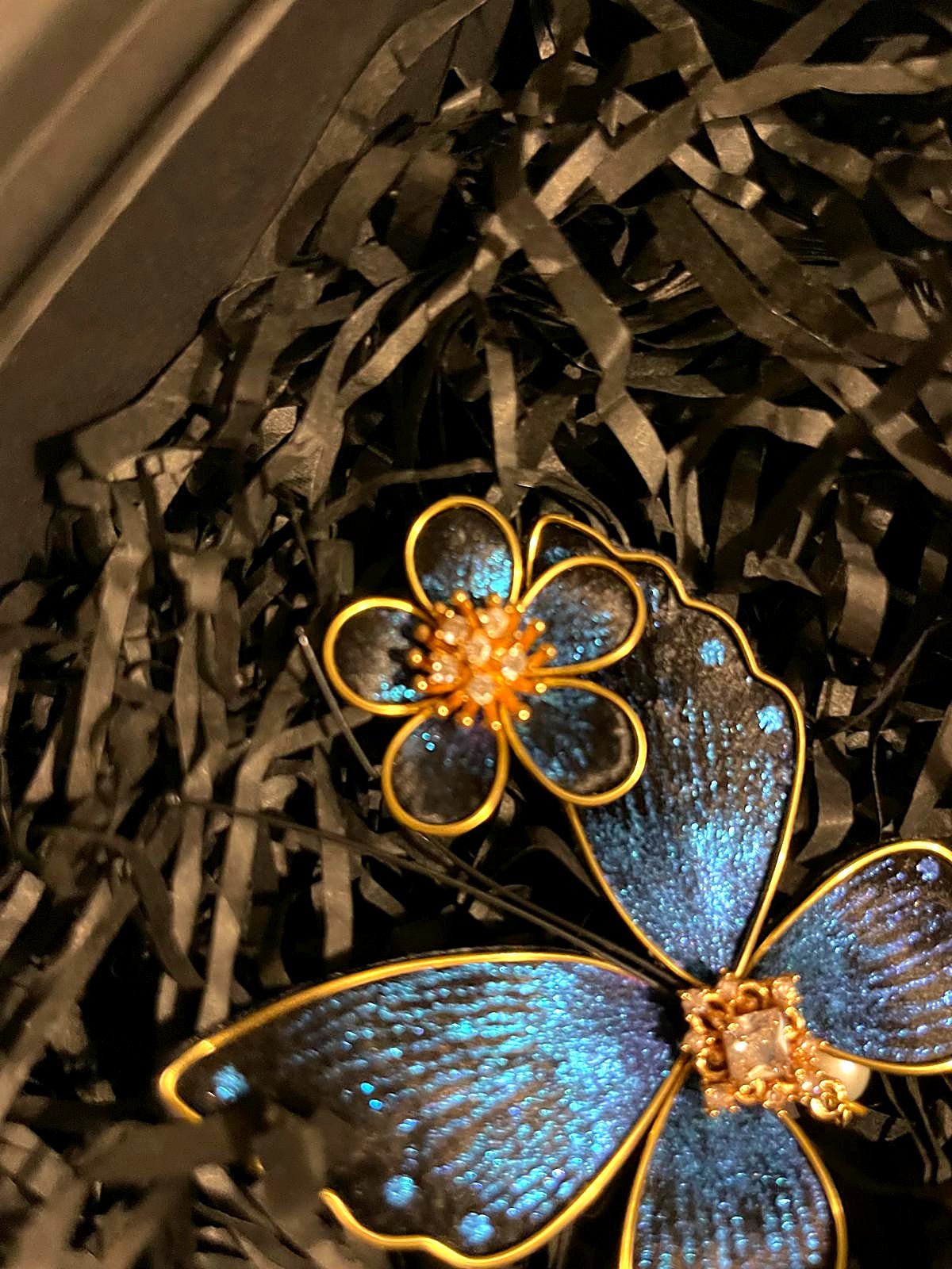 The Ronghua Butterfly Brooch — sapphire silk velvet-flower butterfly with pearl drop, gold stick pin, in its gift box